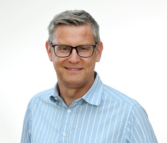 Herr Thomas Schröter